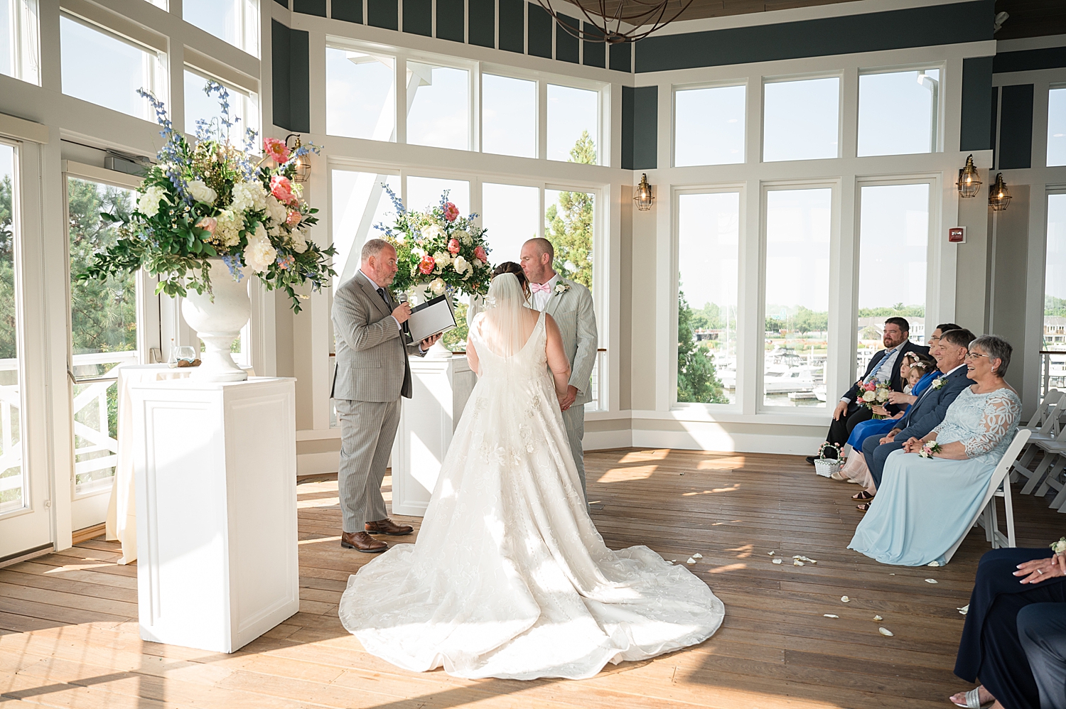 chesapeake beach club indoor ceremony