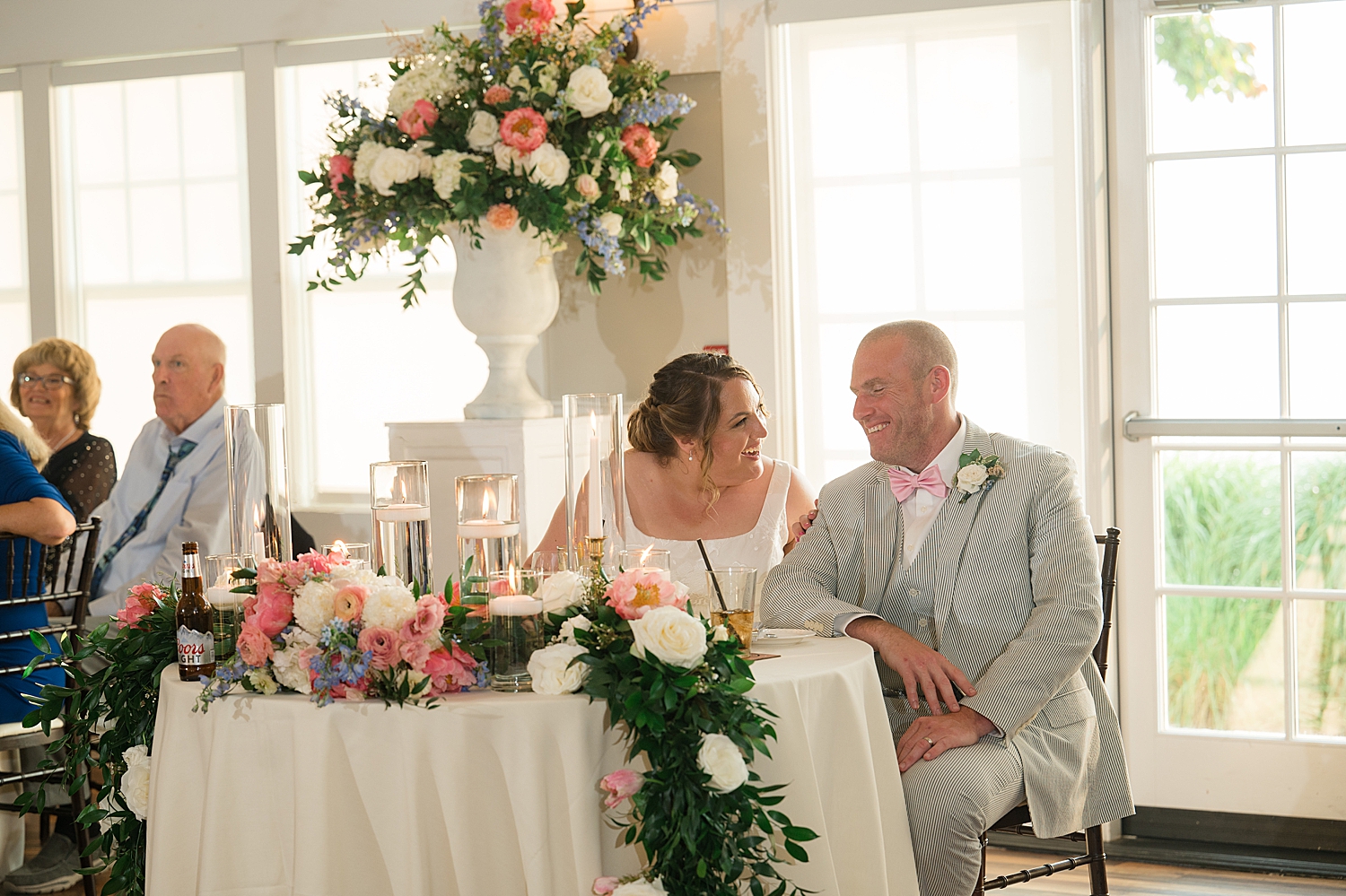 couple reacts to wedding toasts