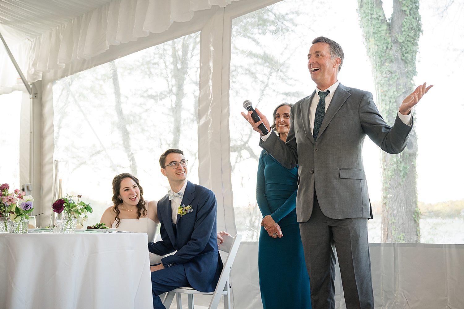 wedding toast during dinner