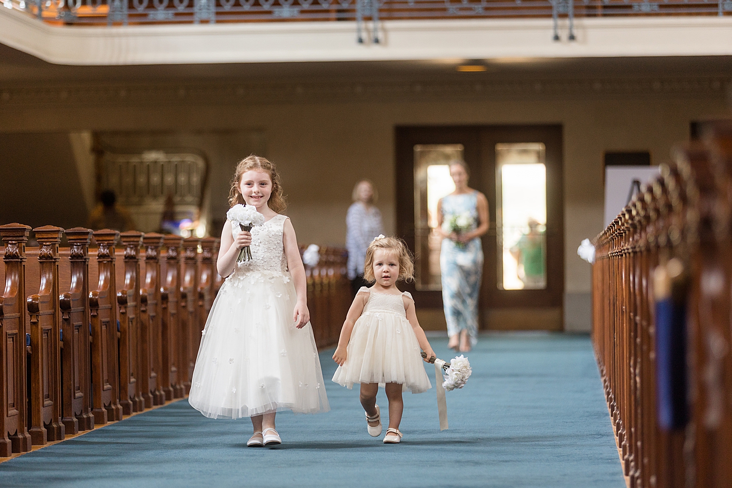 flower girls coming down the aisle