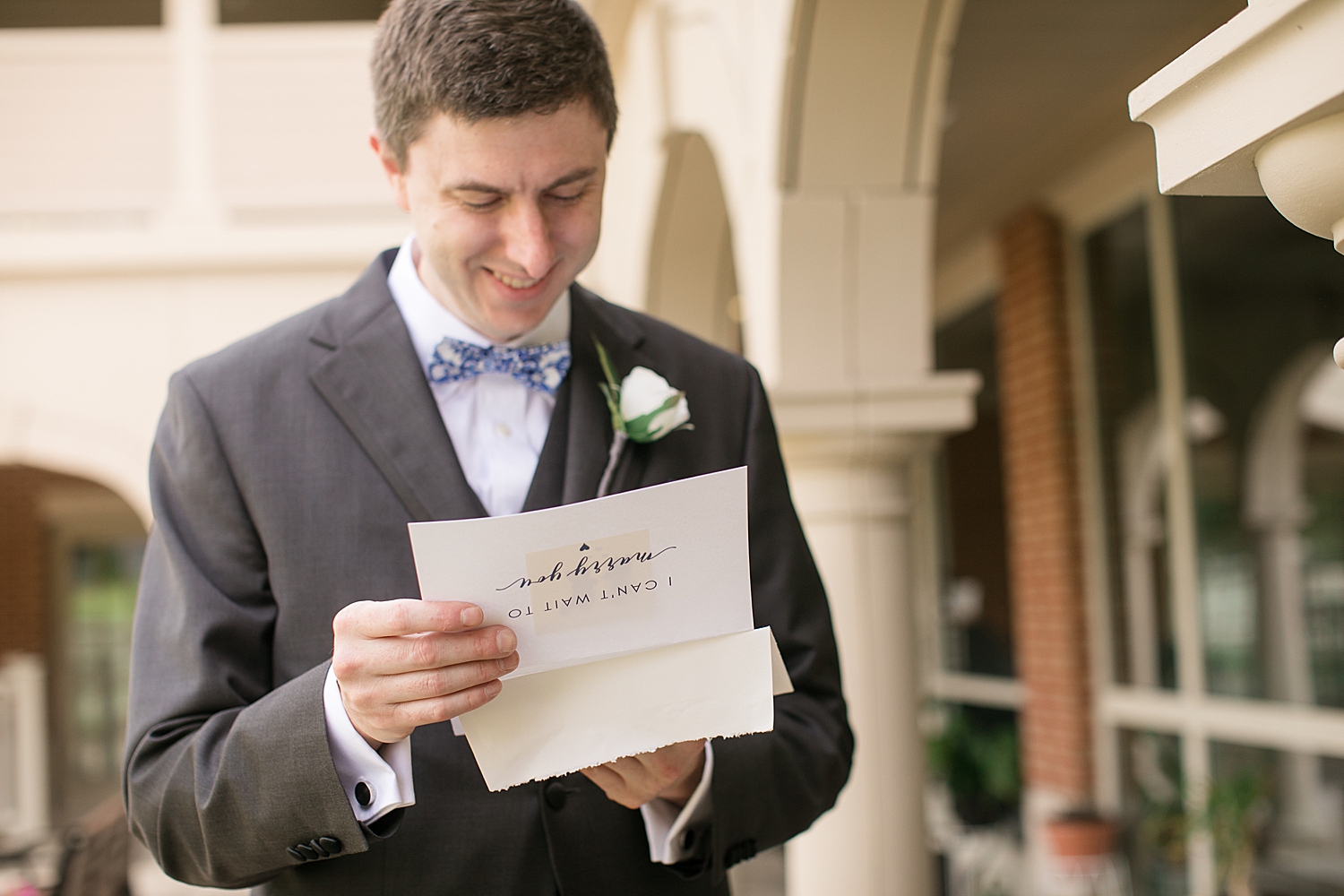 groom reading letter