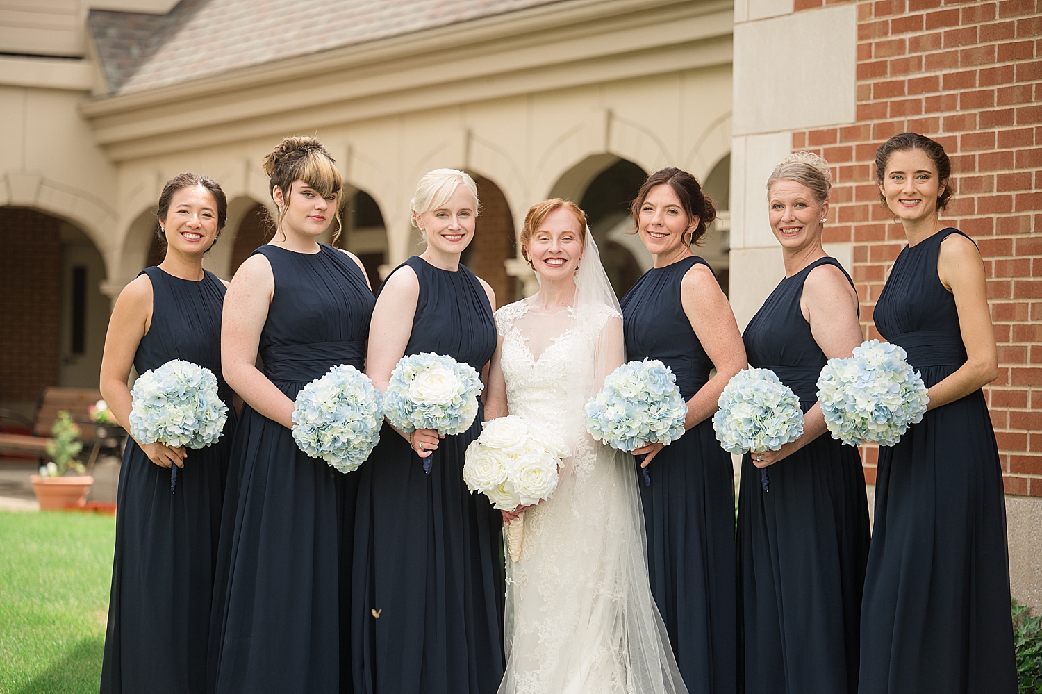 bridesmaids portraits