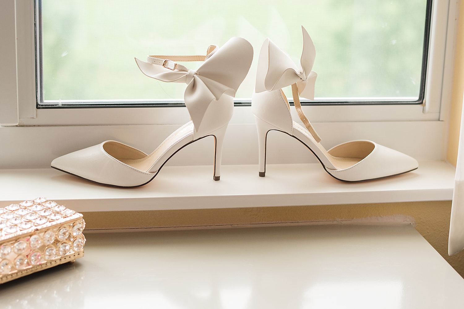 bride's shoes