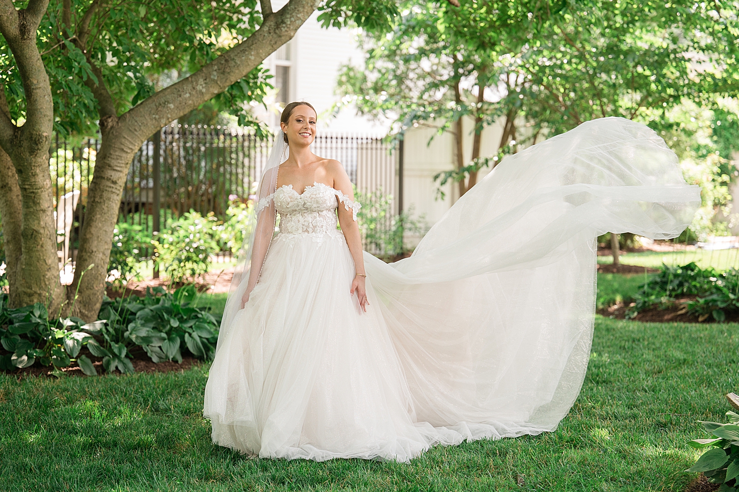 bridal portrait dress toss