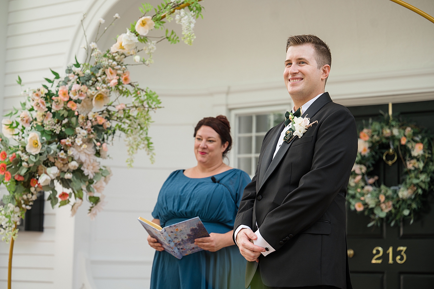 groom waits for bride at ceremony