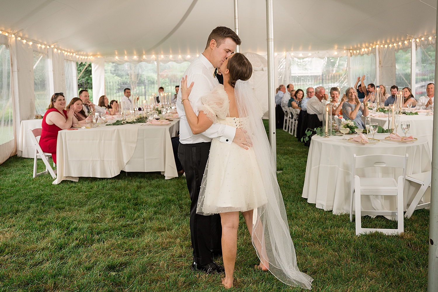 bride and groom first dance