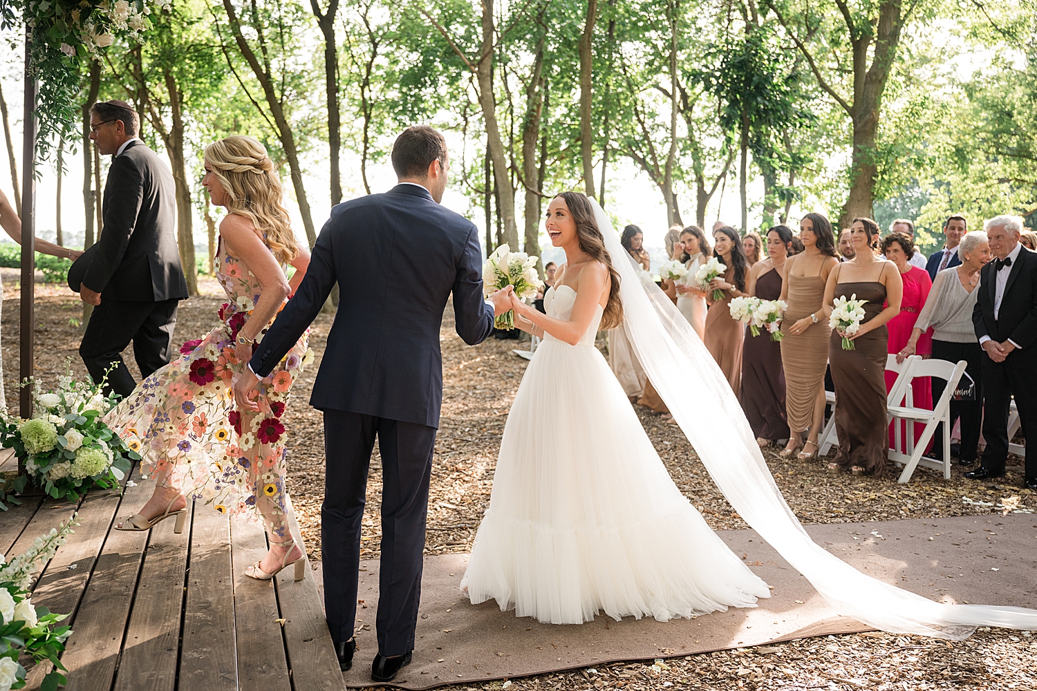 eastern shore wedding ceremony in the woods