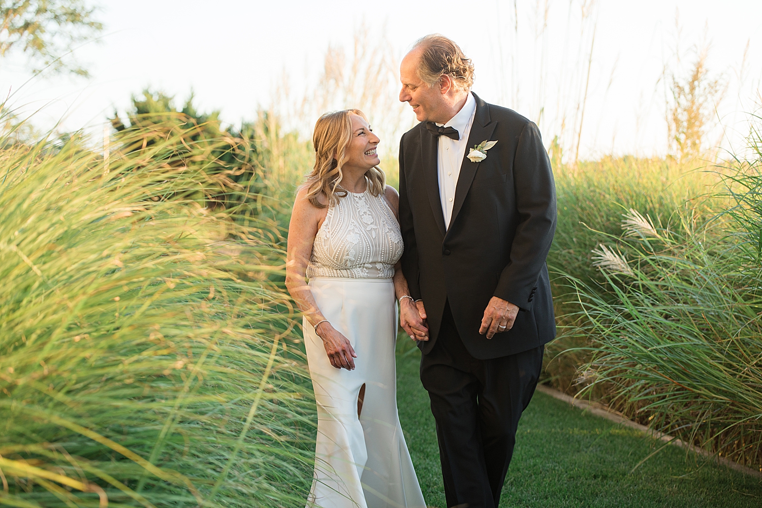 couple portrait in greenery