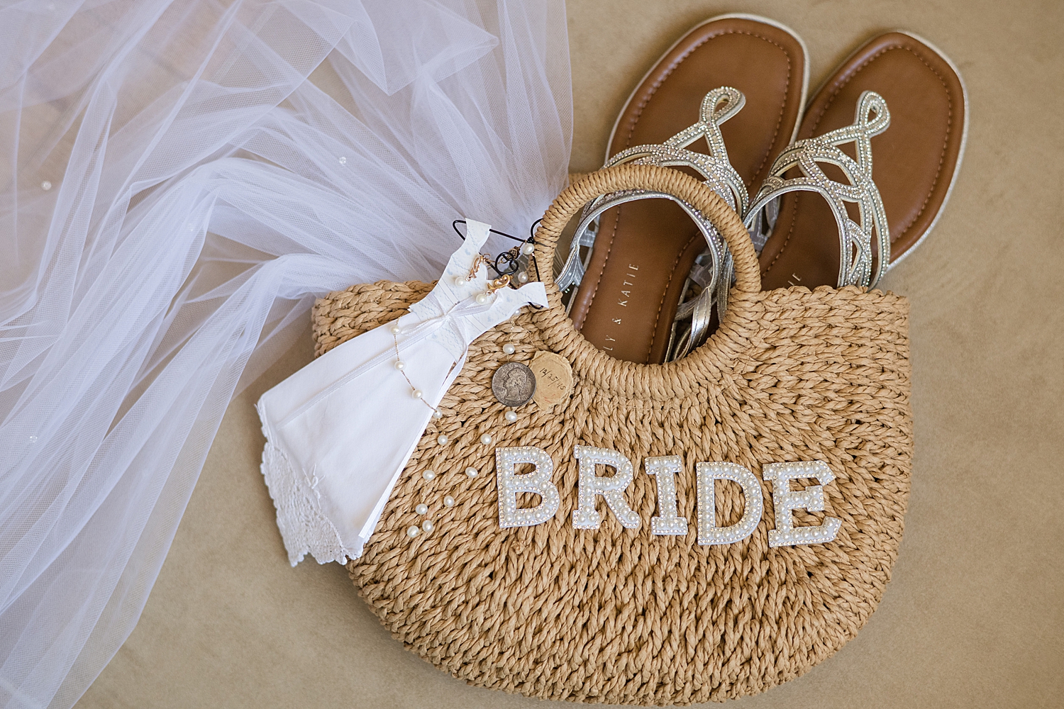 bridal details, rattan beach bag