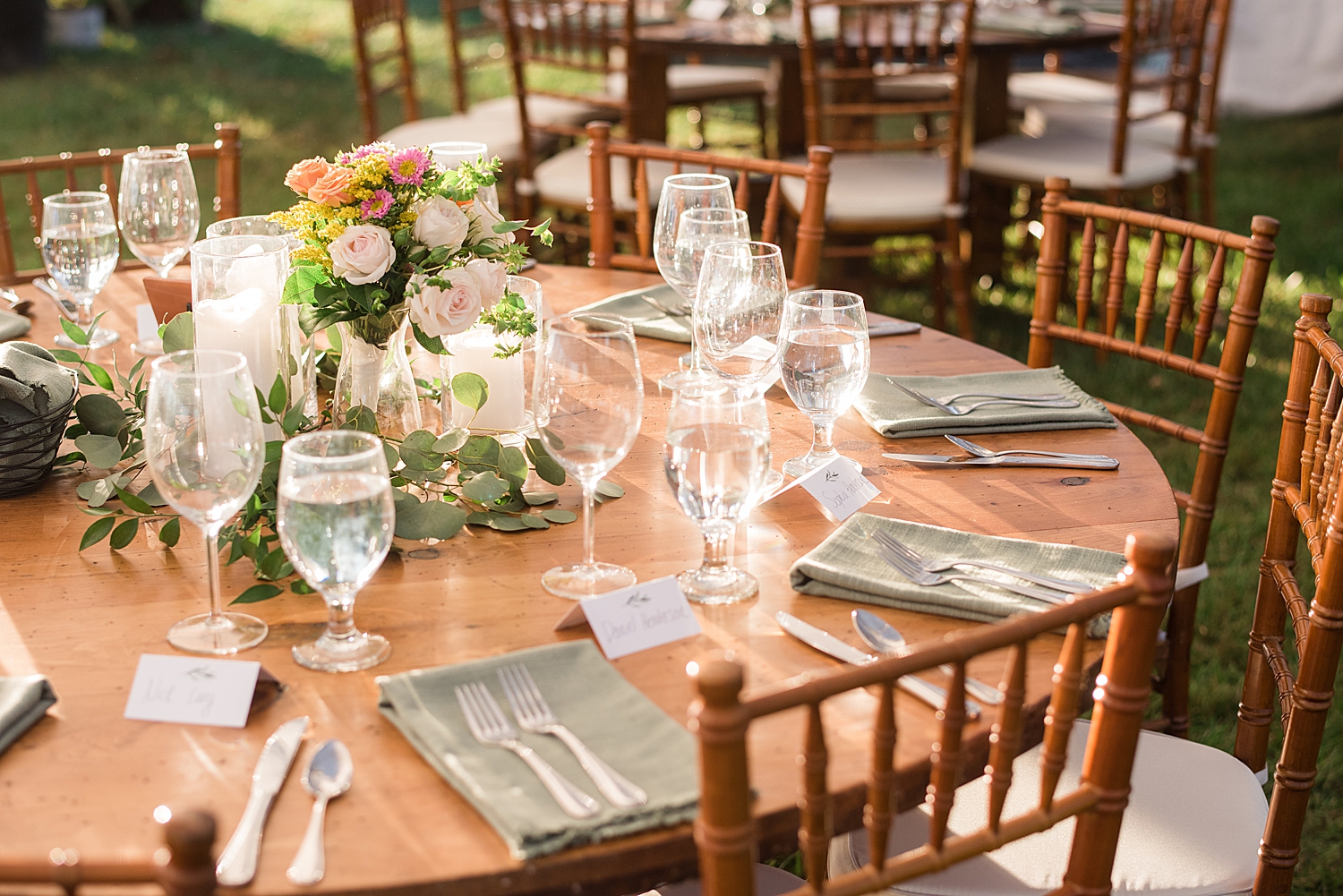 tablescape tented reception details