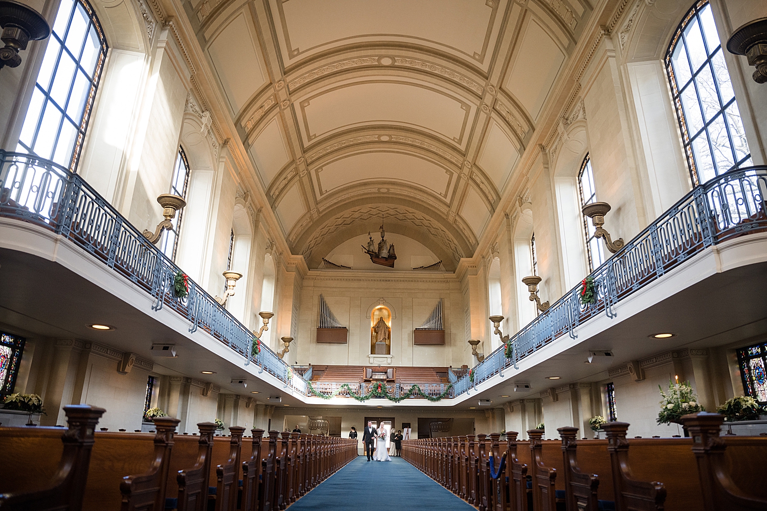 wide shot usna chapel